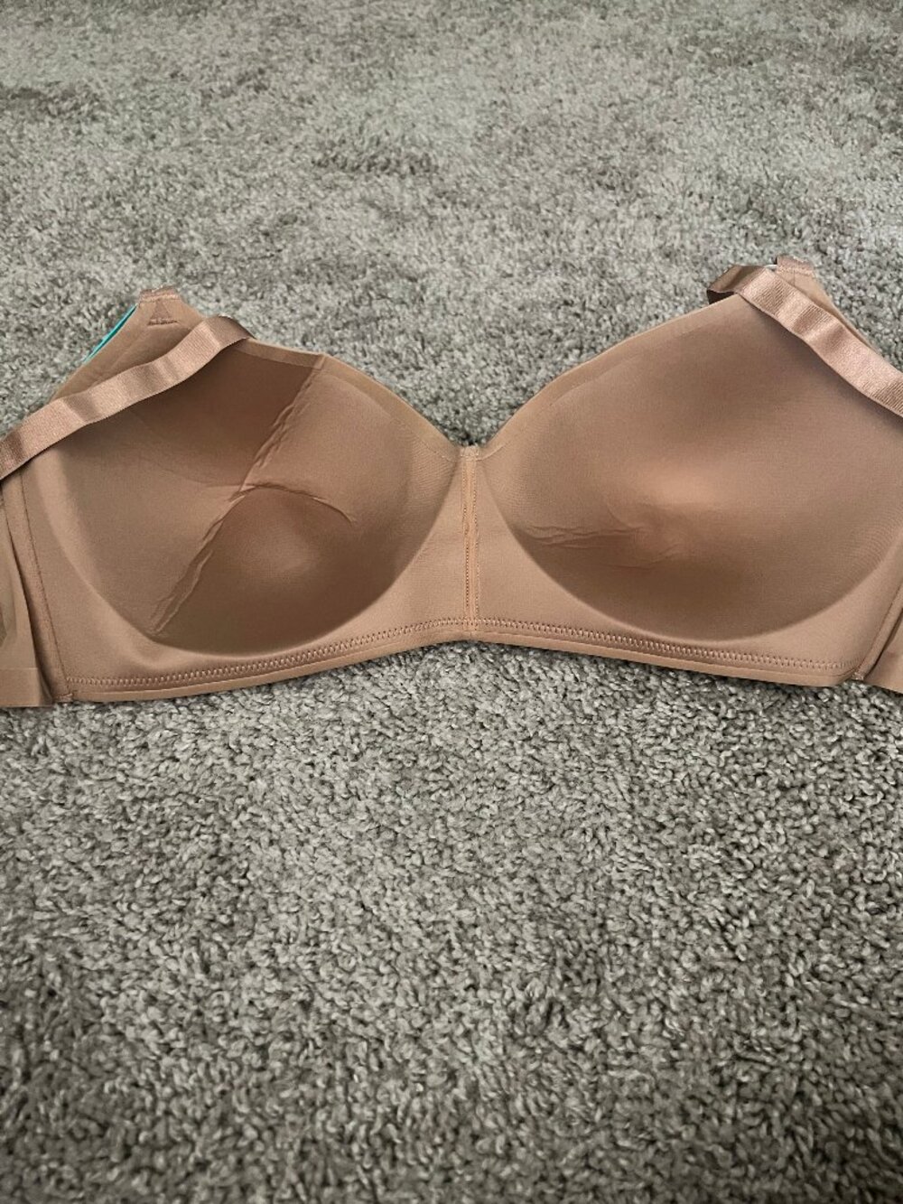 NWT Vanity Fair Women's Nearly Invisible Full Coverage Wirefree Totally Tan 40C - Picture 3 of 6